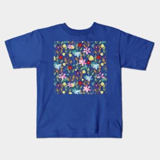 Beautiful flowers pattern Kids T-Shirt